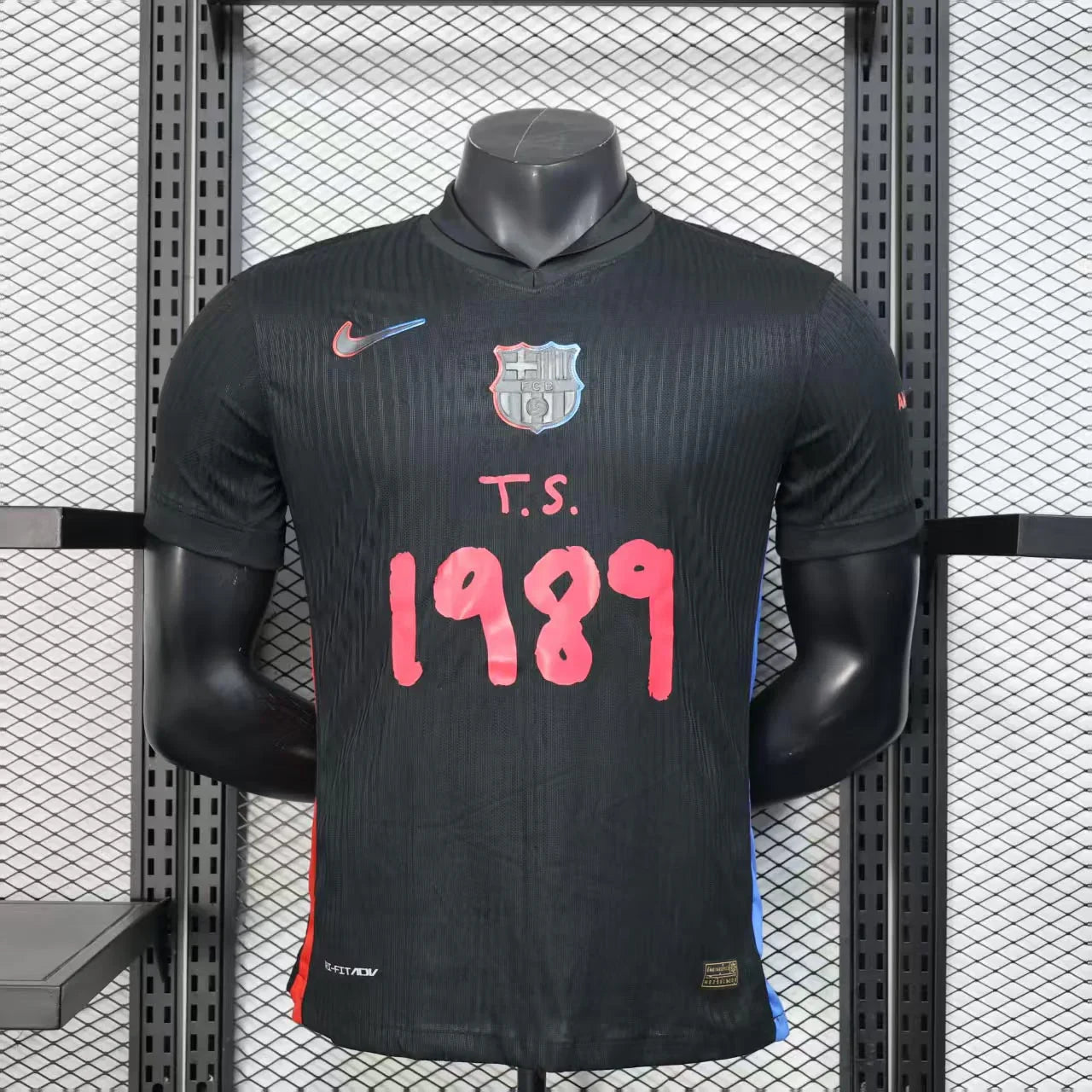 Voetbalshirt FC Barcelona uit 2024-25