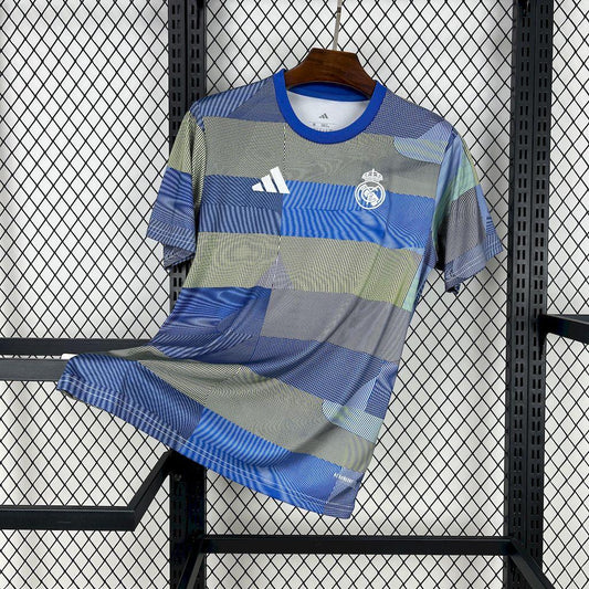 Voetbalshirt Real Madrid concept 2025-26