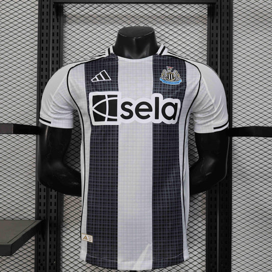 Voetbalshirt Newcastle 2025-26