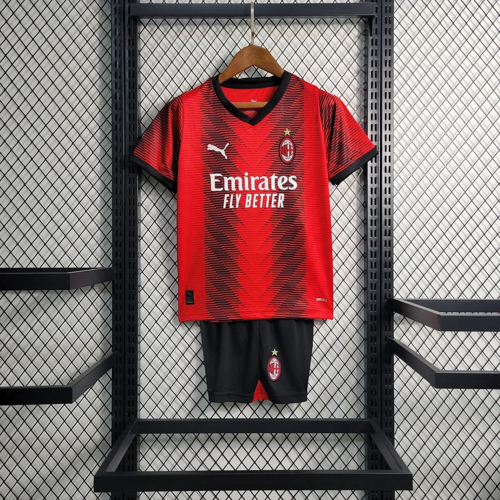 Kindertenue AC Milan 2023 2024