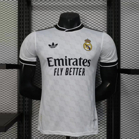 Voetbalshirt Real Madrid concept 2025-26