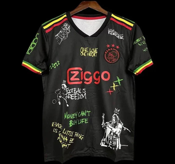 Voetbalshirt Ajax seizoen 2022-2023 speciale editie One Love