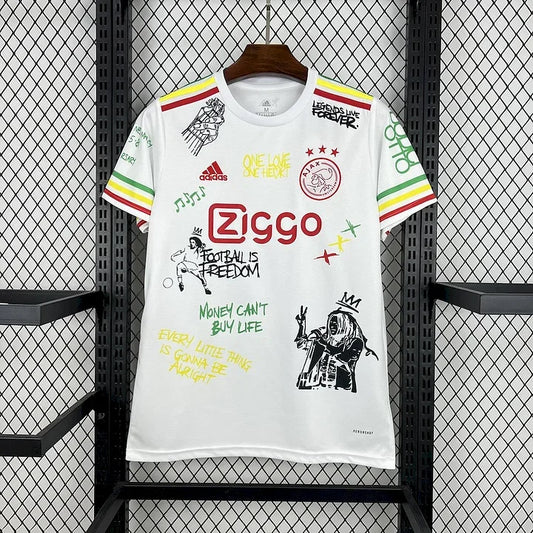 Ajax Amsterdam Bob Marley voetbalshirt 2025 2026