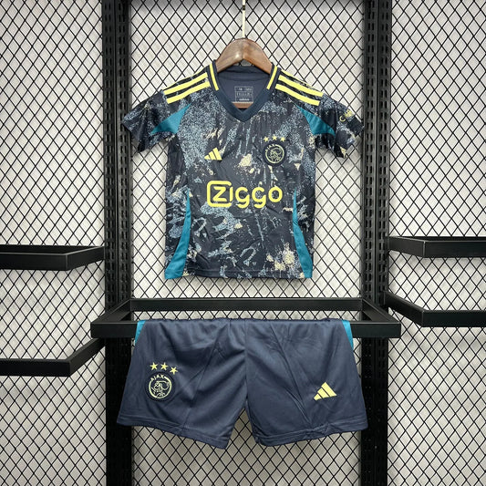Kindertenue AJAX Amsterdam