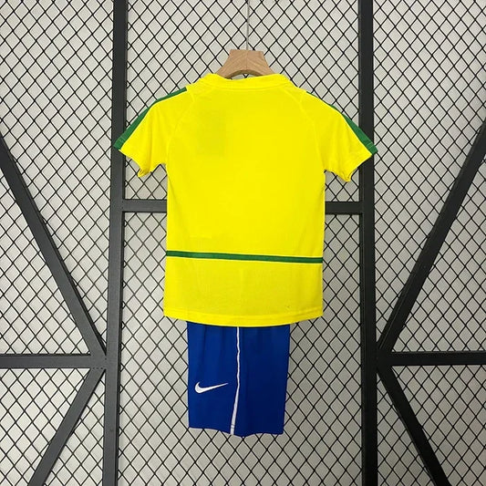RETRO BARNEDRESS BRASIL 2002