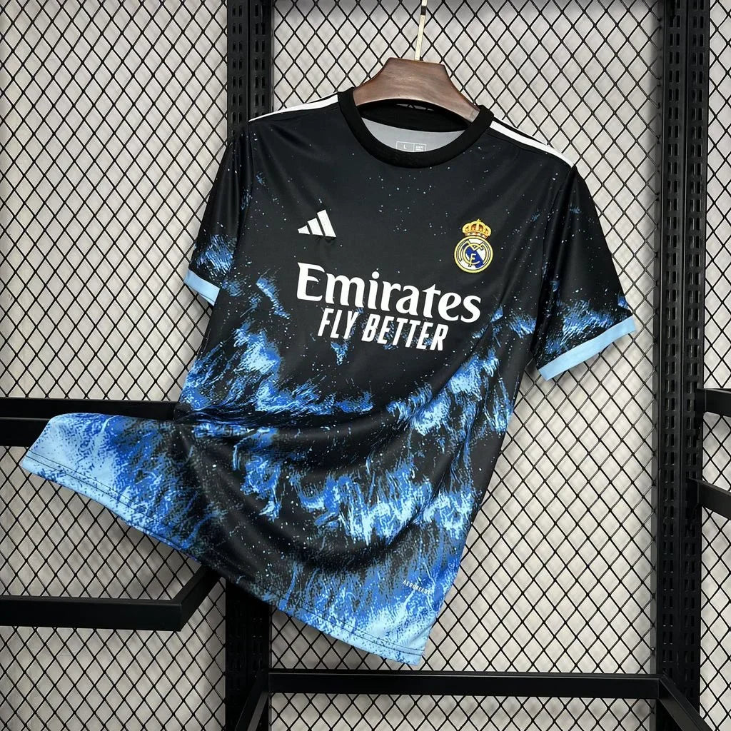Real Madrid voetbalshirt concept 2024 2025