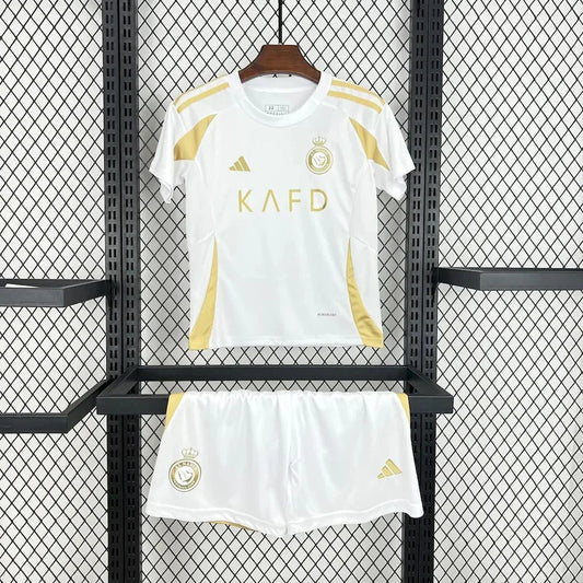 Kindertenue Al-Nassr 2024-25