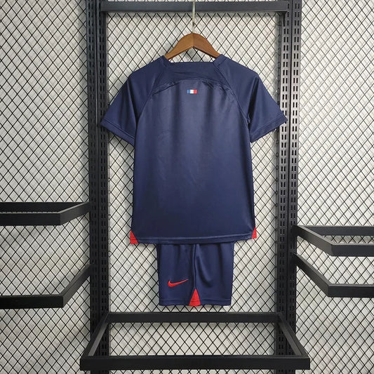 BARNEDRESS PARIS 2023/24