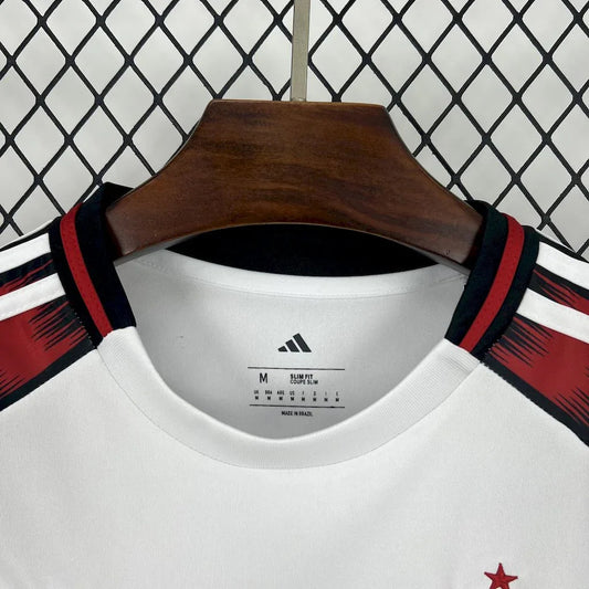 Fotballdrakt Flamengo Borte 2025/26 Damer