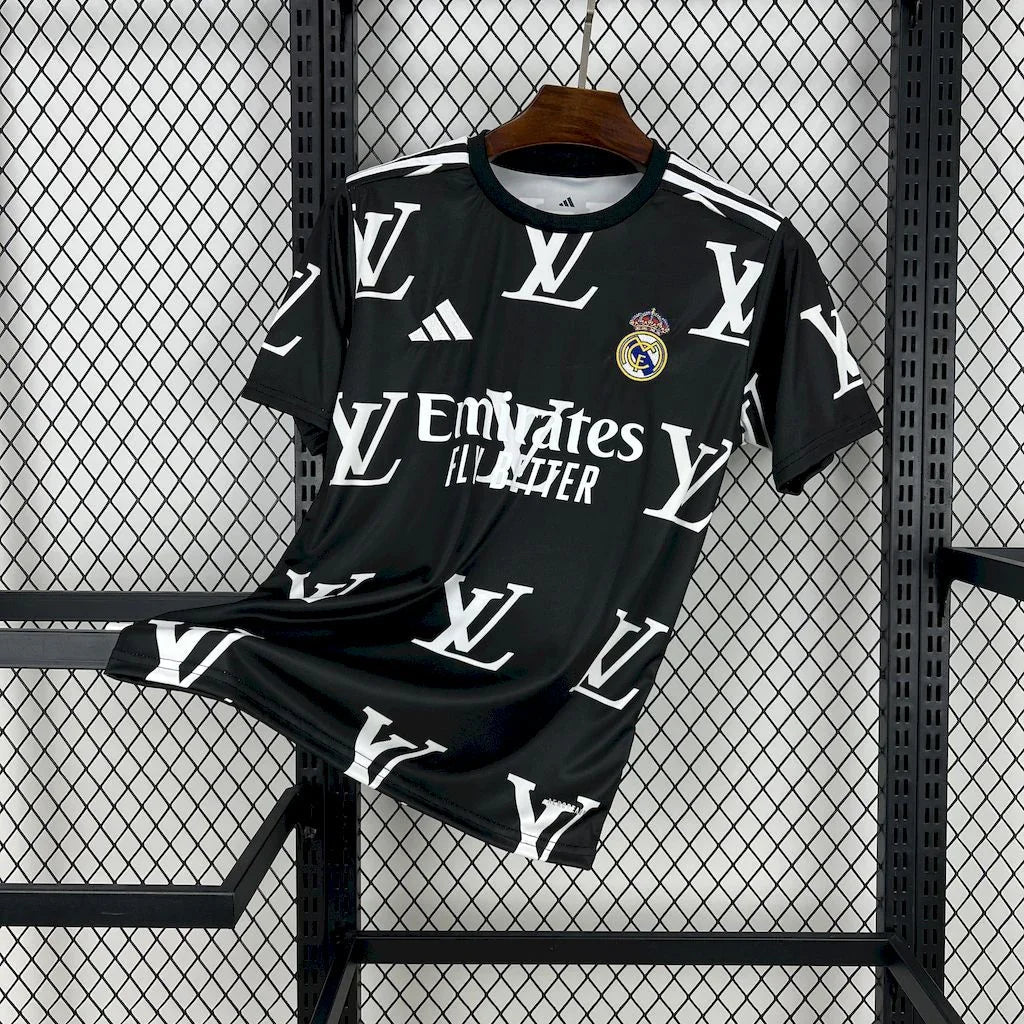 Voetbalshirt Real Madrid concept 2025-26