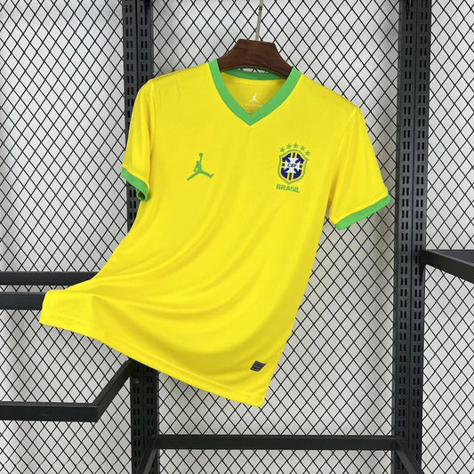 Voetbalshirt Brazilië concept 2025
