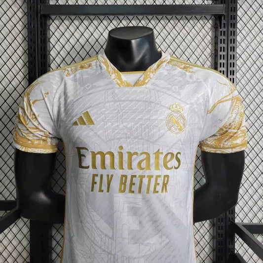 Fotballdrakt Real Madrid sesong 2023-2024 limitert utgave gull