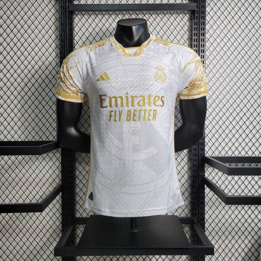 Voetbalshirt Real Madrid seizoen 2023-2024 gelimiteerde editie goud
