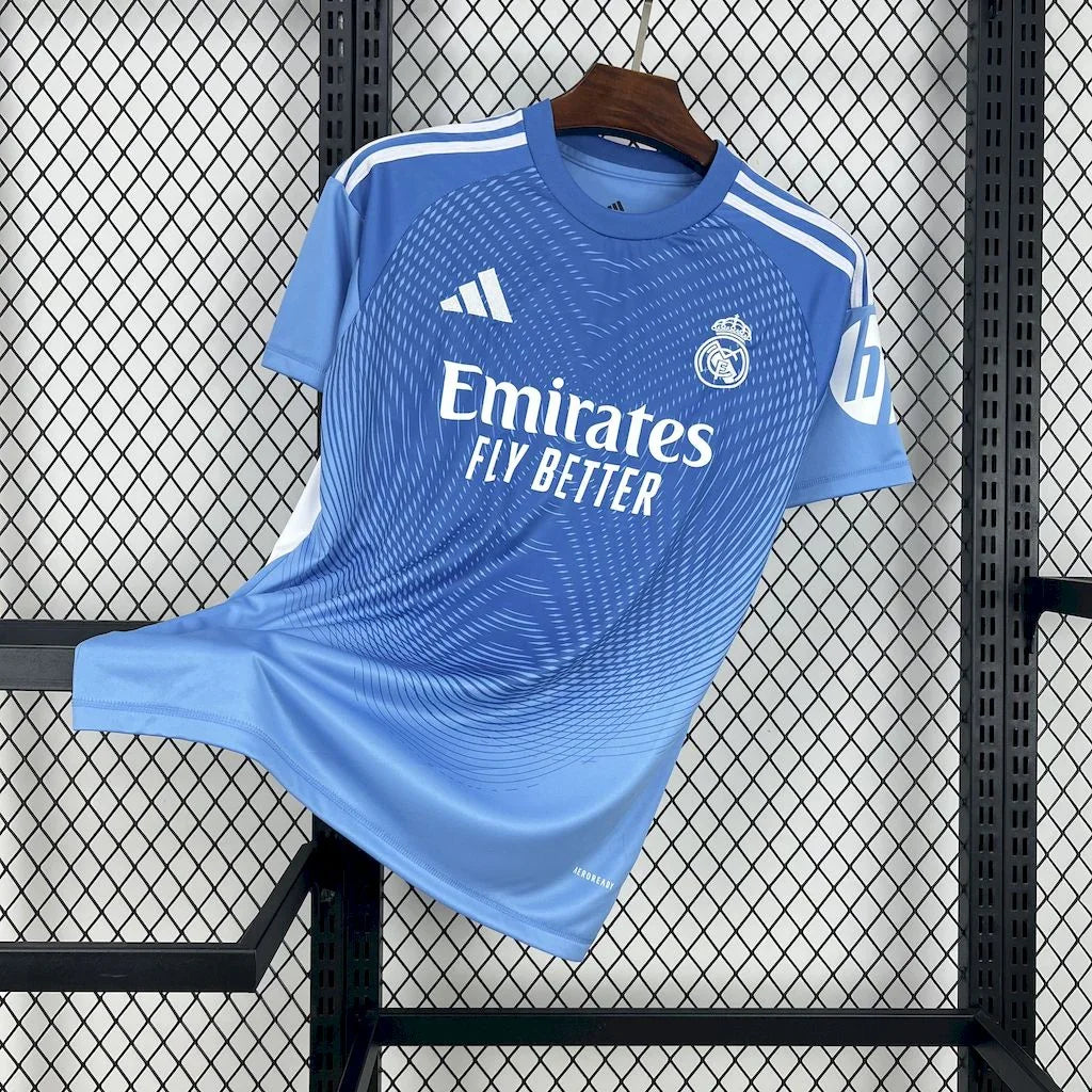 Voetbalshirt Real Madrid concept 2025-26