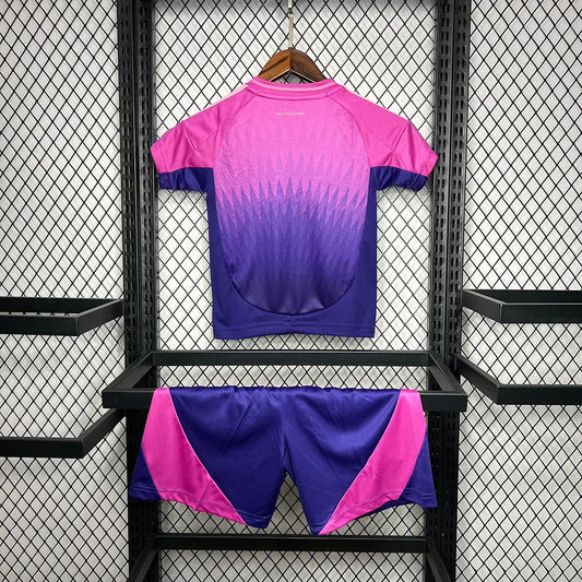 BARNEDRESS TYSKLAND 2024/25