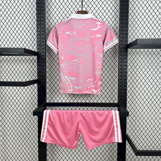BARNEDRESS Real Madrid Konsept 2023/24