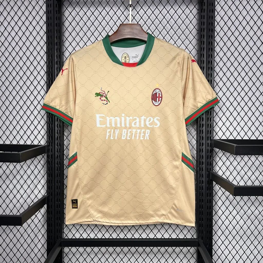 Voetbalshirt  AC Milan concept GUCCI 2024/25