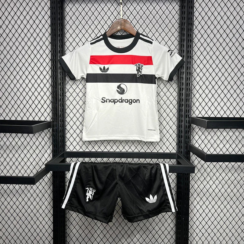Kindertenue Manchester United 2024-25