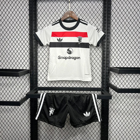 Kindertenue Manchester United 2024-25