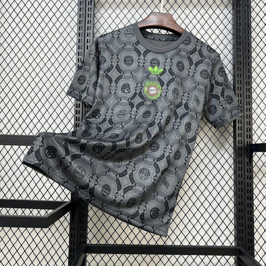 Voetbalshirt Bayern München concept 2025-26
