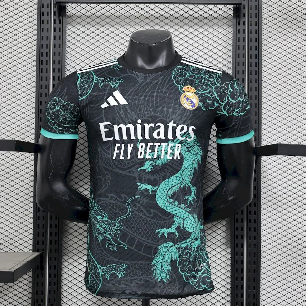 Voetbalshirt Real Madrid voetbal concept 2025 2026