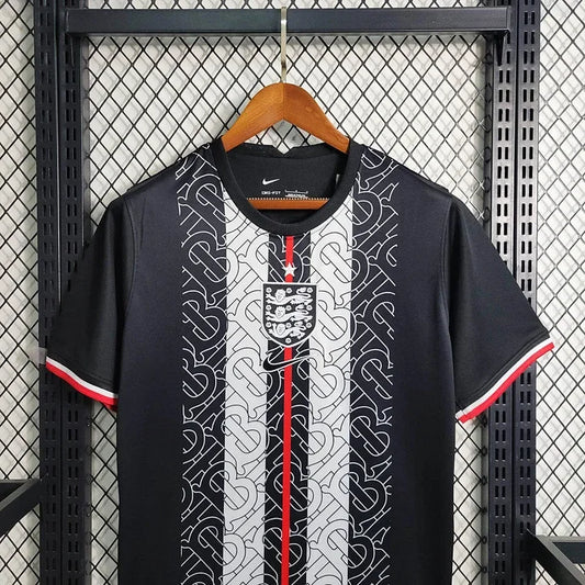 Fotballdrakt England konsept 2024/25 Burberry