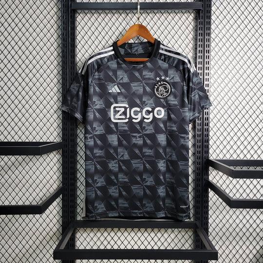 Voetbalshirt Ajax seizoen 2023-2024 editie third zwart
