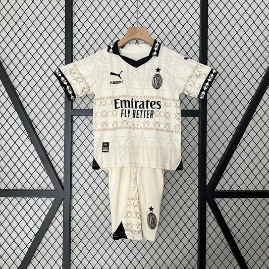 Kindertenue AC Milan 2024-25