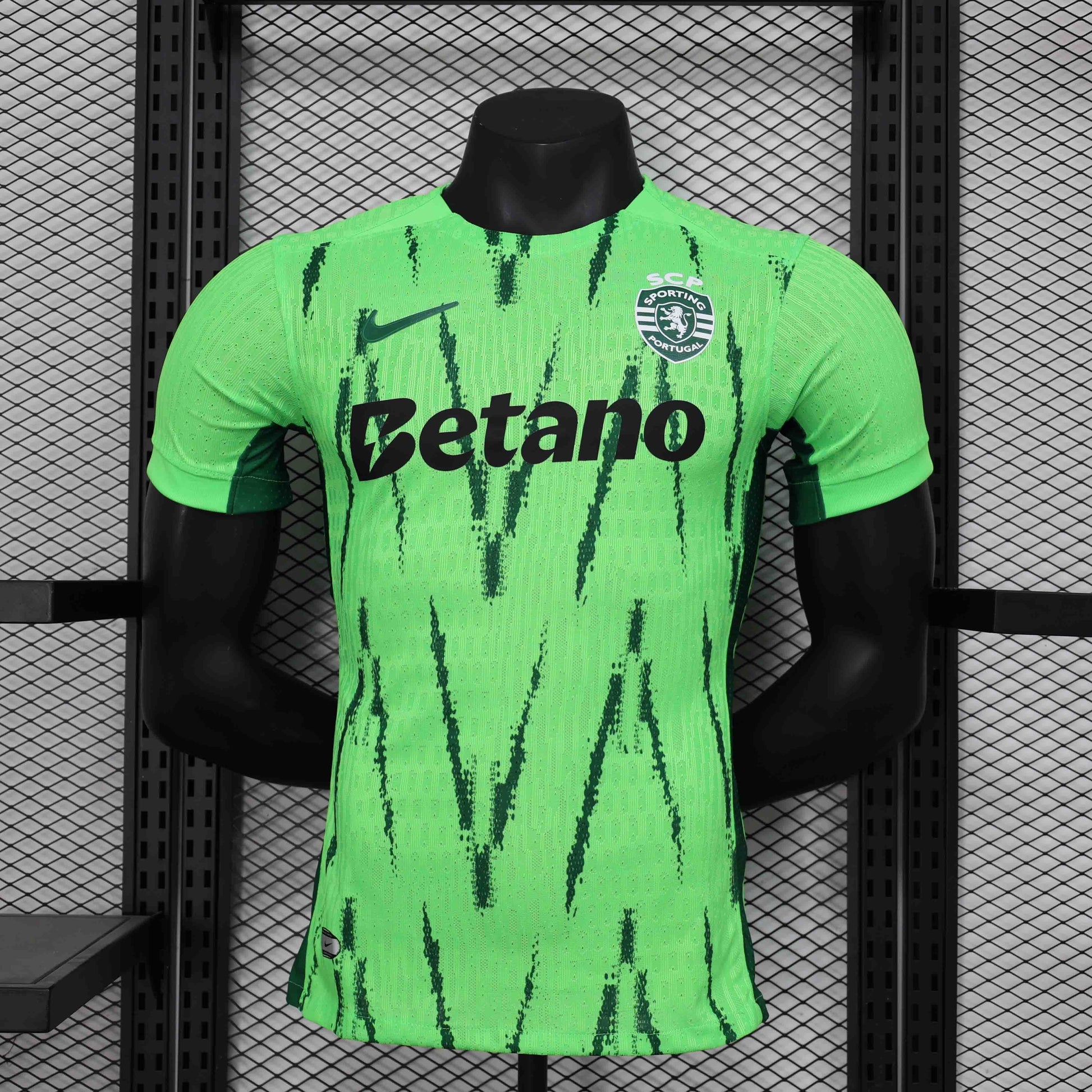 Voetbalshirt Sporting uit 2024-25
